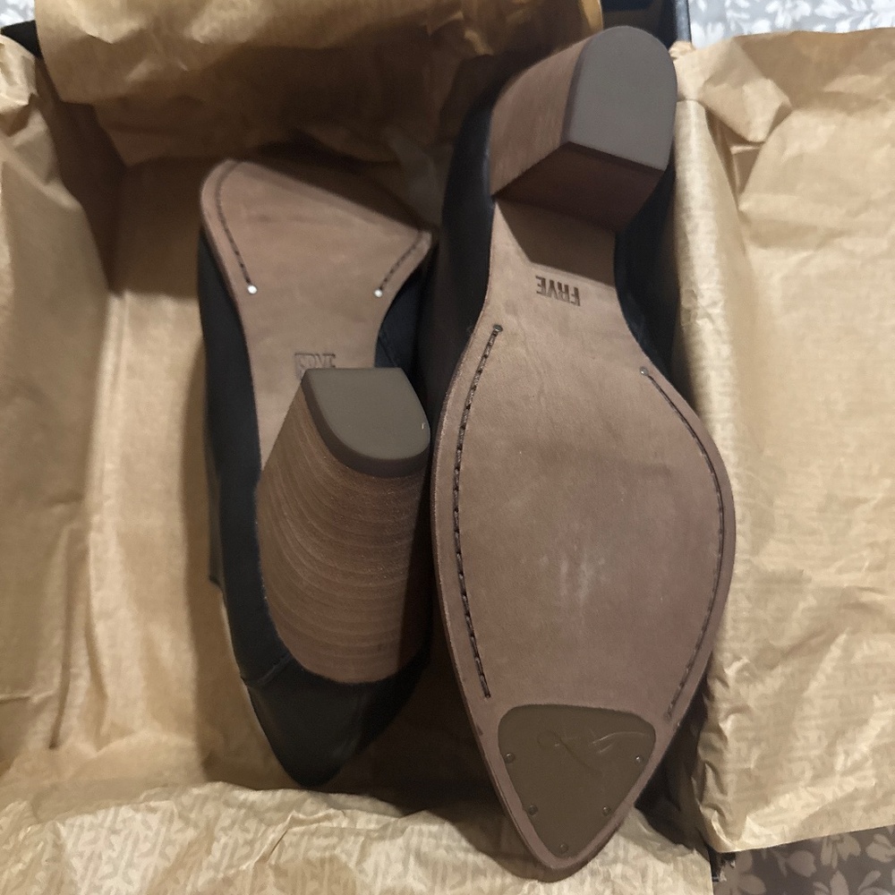 Frye Reed Shootie Size 11M - Picture 6 of 6